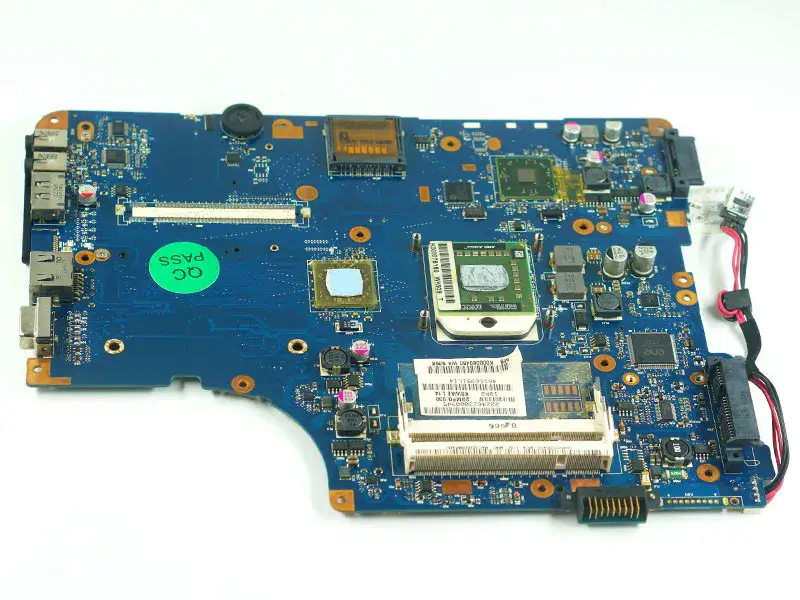 Toshiba Satellite 17'' L500D L505D NSWAE LA-5332P K000093250 Scheda madre