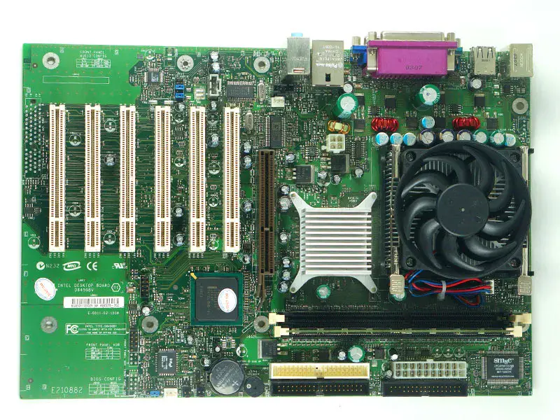 Scheda madre Intel D845GEBV2/D845PESV