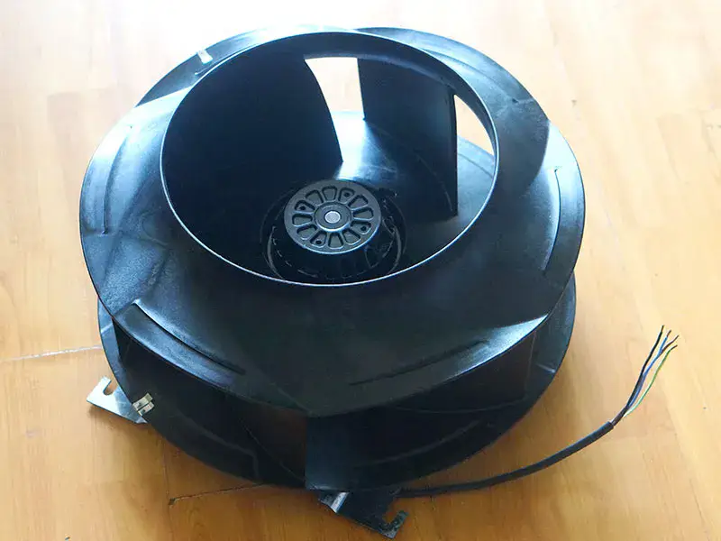 Ventilatore Ebmpapst R3G355-RB03-10