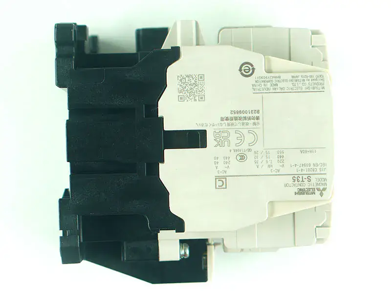 Contattore magnetico Mitsubishi S-T35