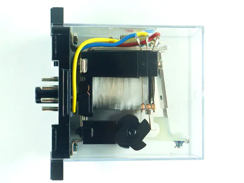 Relè Omron G4Q-212S DC24V