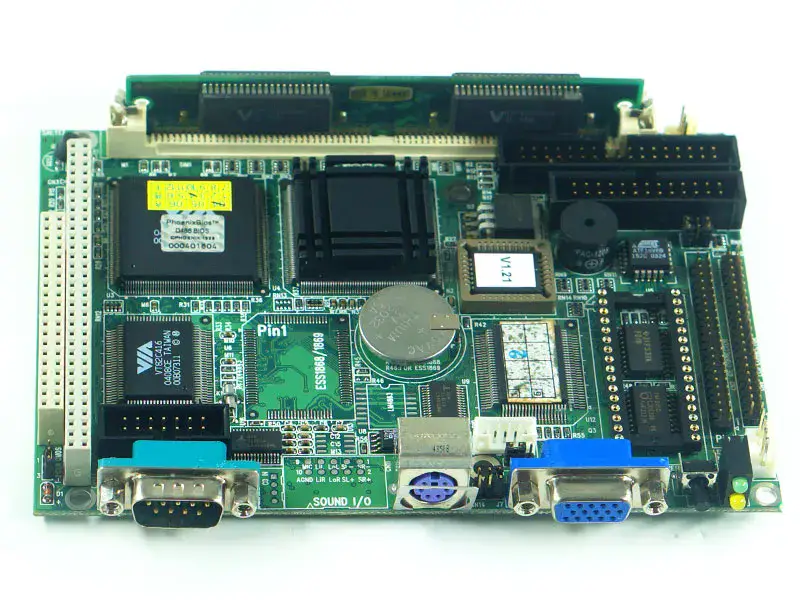 Scheda madre PCM-4825 di Advantech