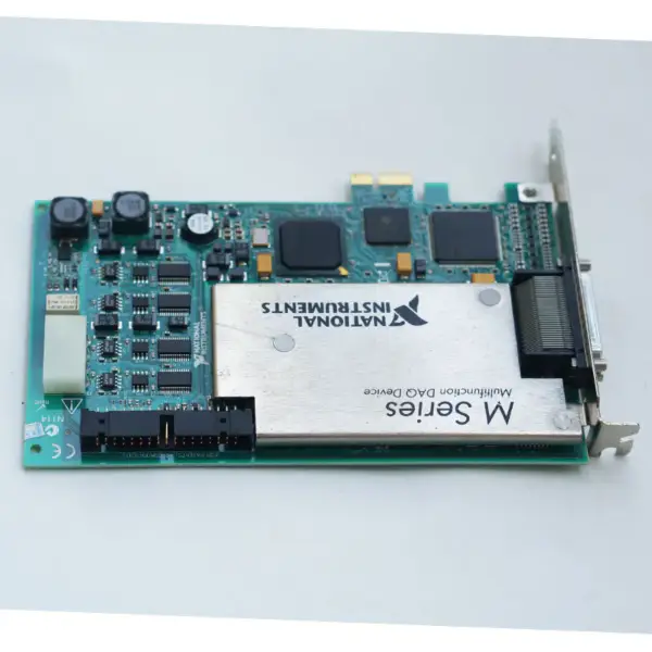 Scheda DAQ NI PCIe-6259