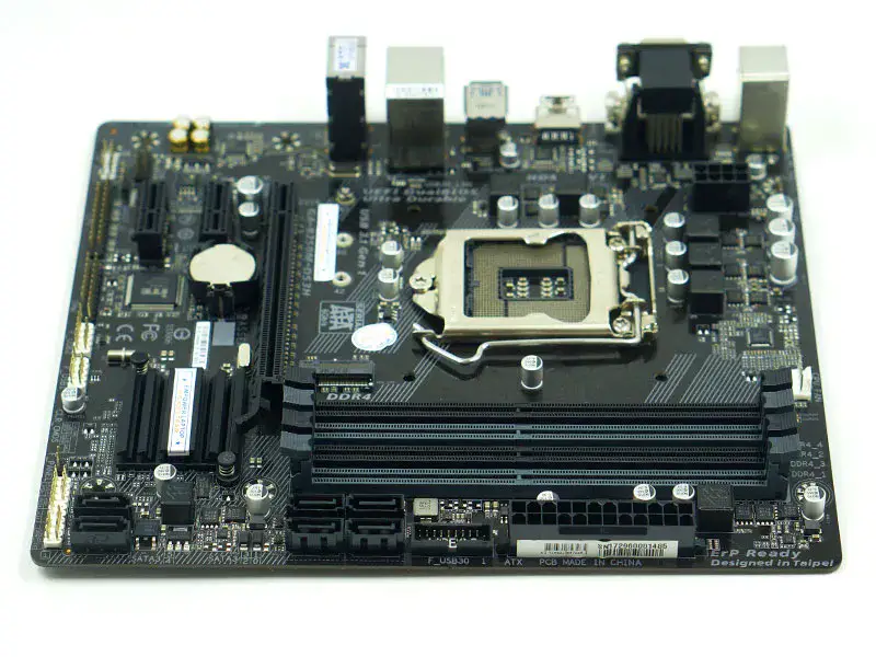 GIGABYTE GA-B250M-DS3H scheda madre LGA 1151 DDR4