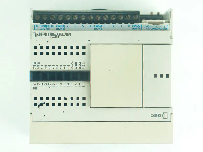 PLC IDEC FC4A-C24R2
