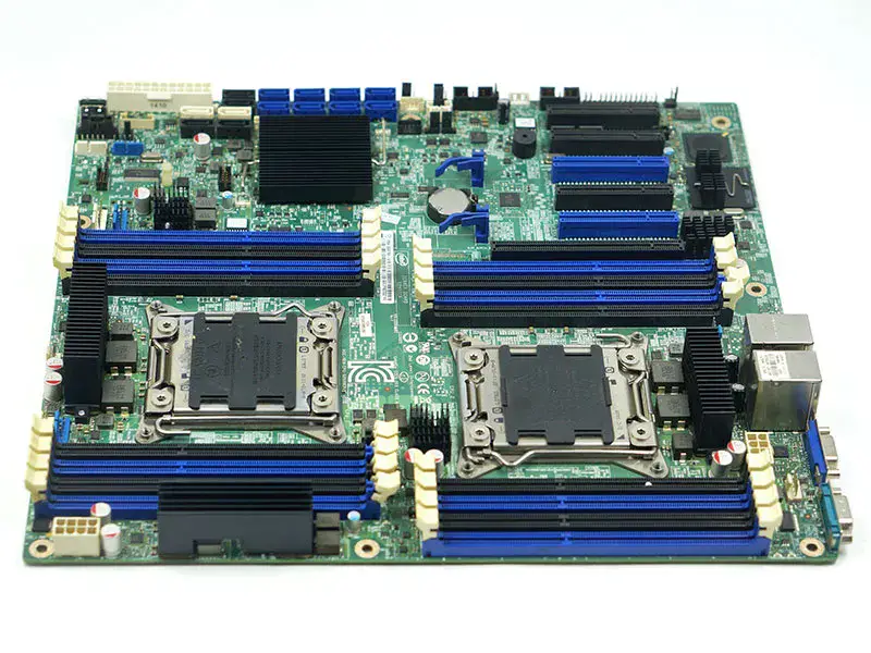 Scheda madre per server Intel S2600CP X79 LGA2011