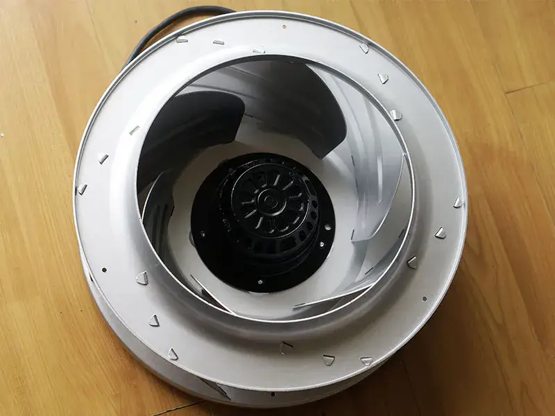 Ventilatore Ebmpapst R4E355-RM03-05