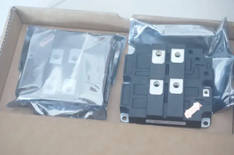 Modulo IGBT Mitsubishi CM600E2Y-34H