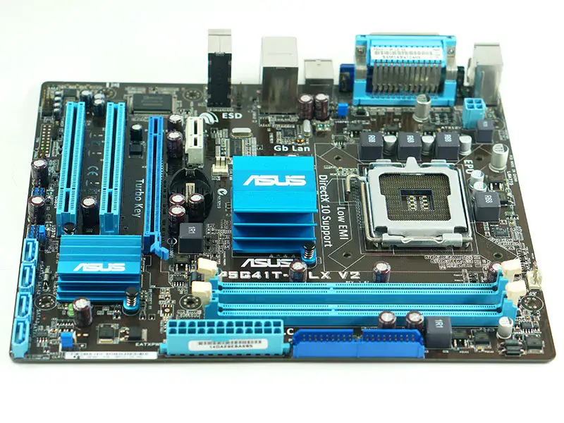 Scheda madre SuperMicro X8DAI