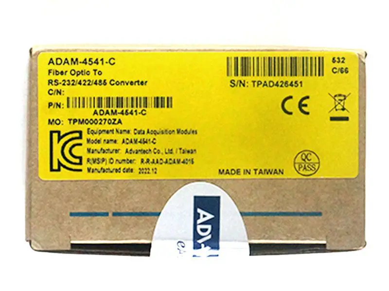 Convertitore in fibra ottica a RS-232/422/485 di Advantech ADAM-4541-C