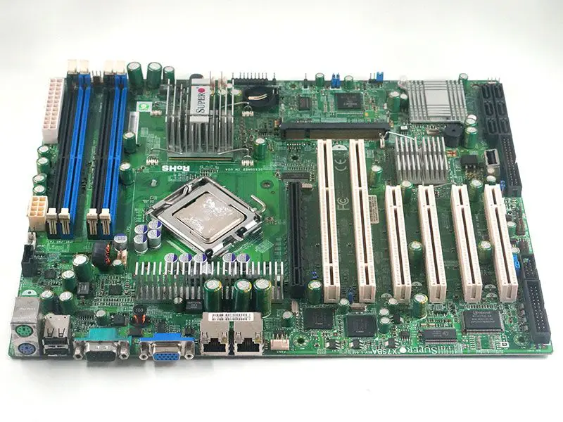 Scheda madre SuperMicro X7SBA