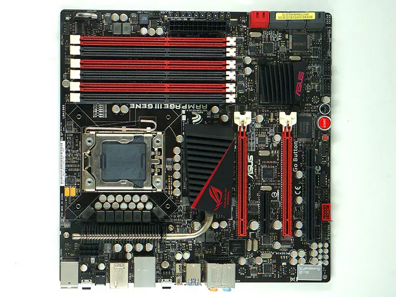 Scheda madre Asus Rampage III GENE