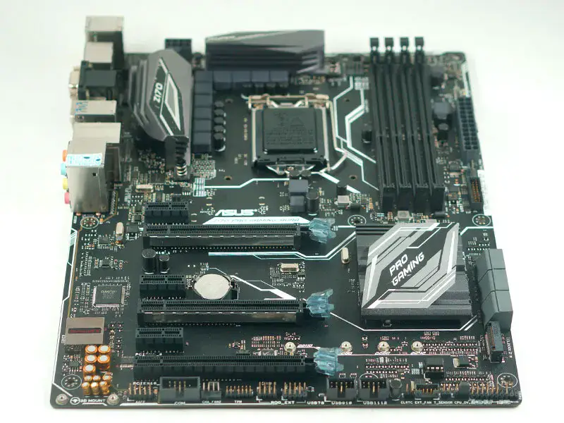Scheda madre Asus Z170-PRO GAMING/AURA