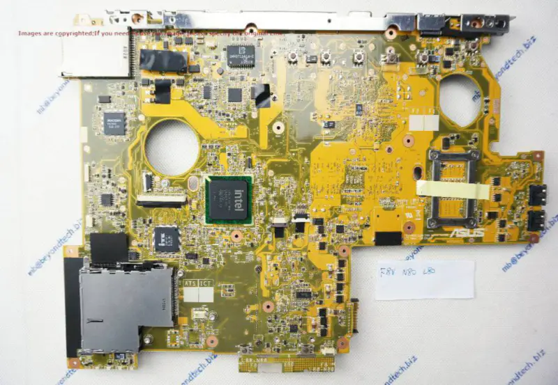 Scheda madre Asus F8V
