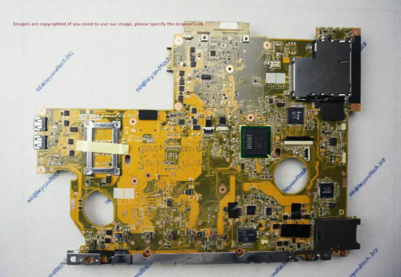 Scheda madre Asus F8V