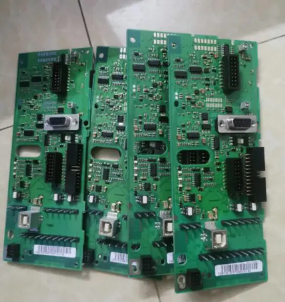 Inverter Danfoss serie FC302 Scheda madre di controllo CPU 130B7204 130B7129 130B7715 AT/07