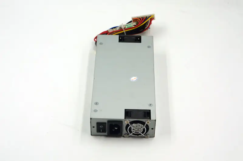 Alimentatore FSP FSP250-601U 250W AT 1U