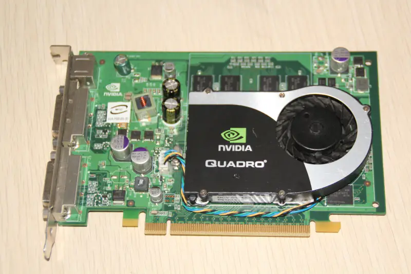 Scheda grafica Quadro FX1700 512M PCI-E DVI*2