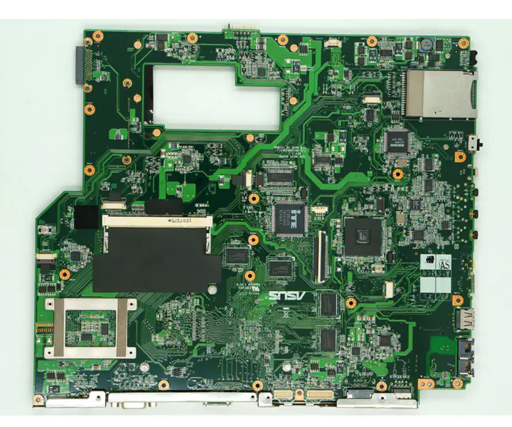Scheda madre Asus G2K