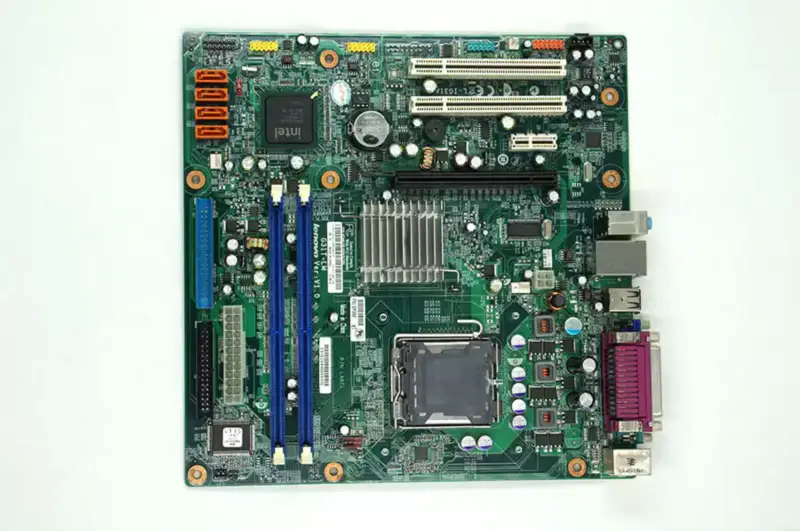 Scheda madre Lenovo G31T-LM V1.0 T4900V M6900 45C2882 53Y3282