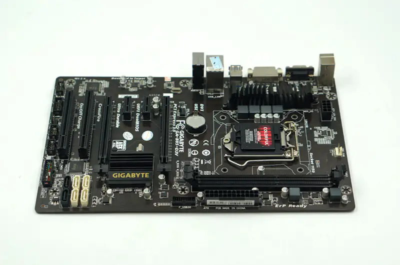 Gigabyte GA-B85-D3V B85-D3V B85 LGA 1150 Scheda madre ATX