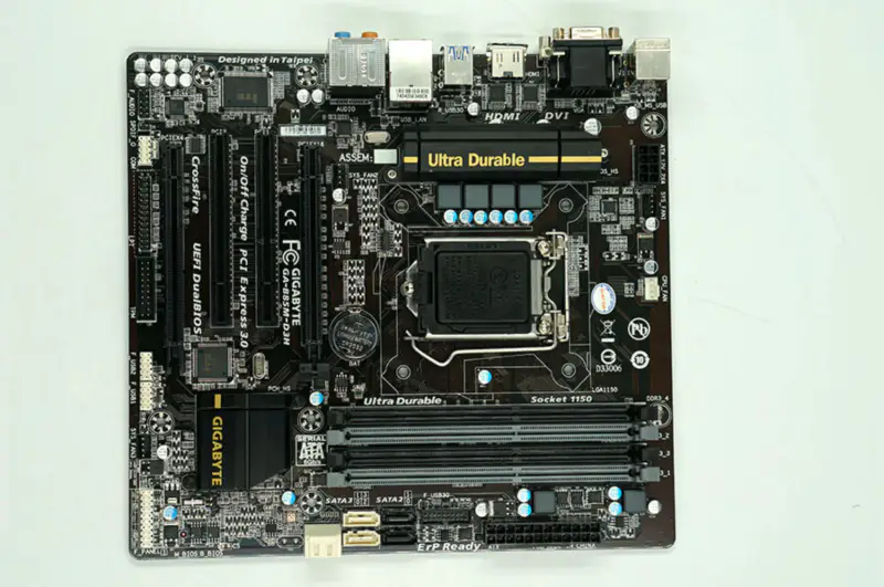 Scheda madre Gigabyte GA-B85M-D3H