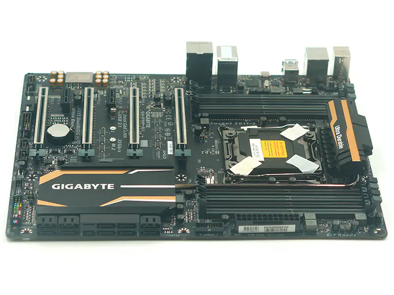 Scheda madre Gigabyte Ga-X99P-SLI