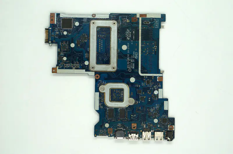 HP 15-AC 15T-AC 815247-001 815247-501 815247-601 LA-C701P i7-5500U R5M330 2GB Scheda madre