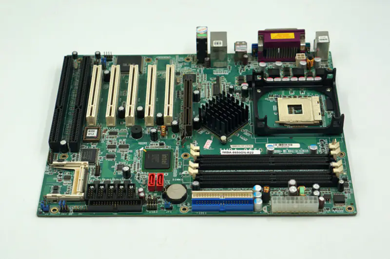 Scheda madre IEI IMBA-8650GN R22 R21 R20