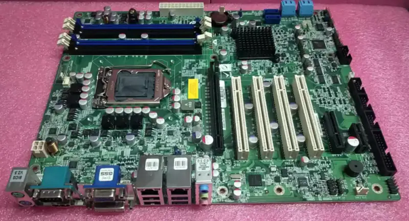 IEI IMBA-Q670-R21 REV 2.1 006B216-00-210-RS Scheda madre per apparecchiature industriali