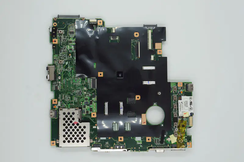 Asus M51TR con scheda madre AMD