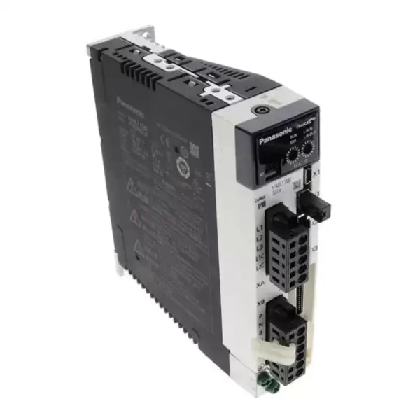 Servoazionamento Panasonic MADLT15BF