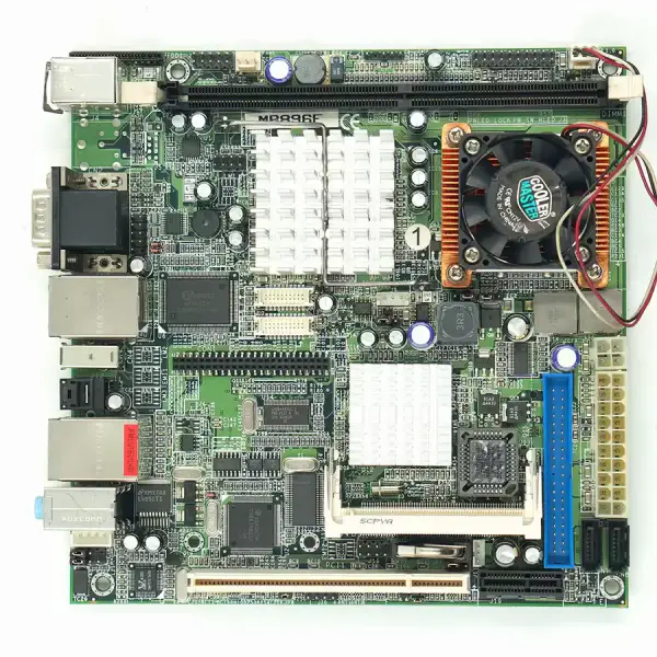 Scheda madre industriale mini-ITX IBASE MB896F MB896F-R