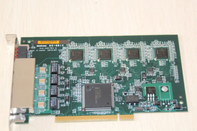 Scheda di rete Matrox NS-QNIC Quad 10/100 Ethernet Adapter 4 porte 100M per server Intel 82559