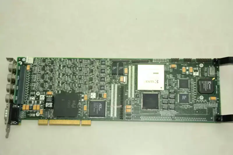 Scheda di acquisizione video per microscopio a fascio di elettroni VIPERQUAD OC-VIP0-QUAD0