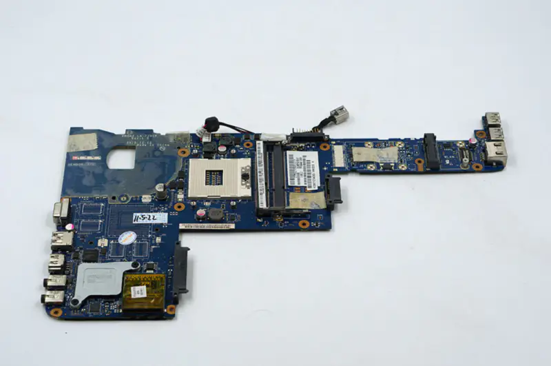 Scheda madre Toshiba P745 K000125740 LA-7101P