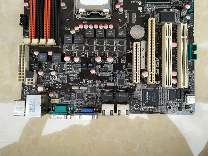 ASUS P7F-M Scheda madre LGA1156 DDR3 16GB
