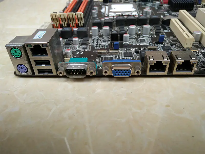 ASUS P7F-M Scheda madre LGA1156 DDR3 16GB