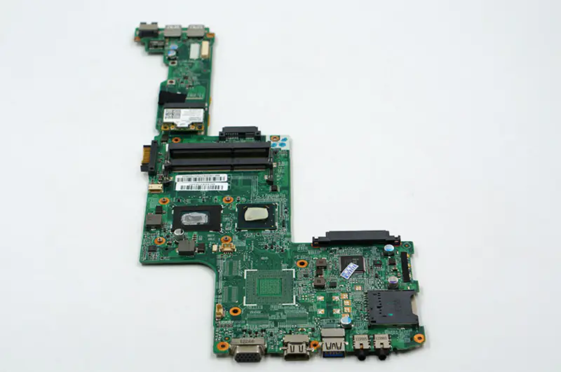 Scheda madre Toshiba Y00000910 Satellite P845