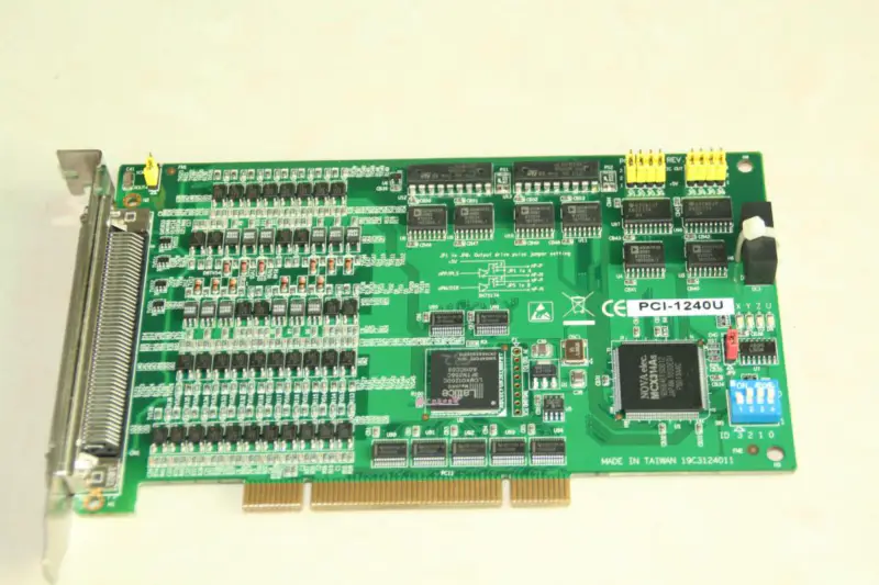 Scheda di controllo del movimento a 4 assi PCI-1240 PCI-1240U di Advantech