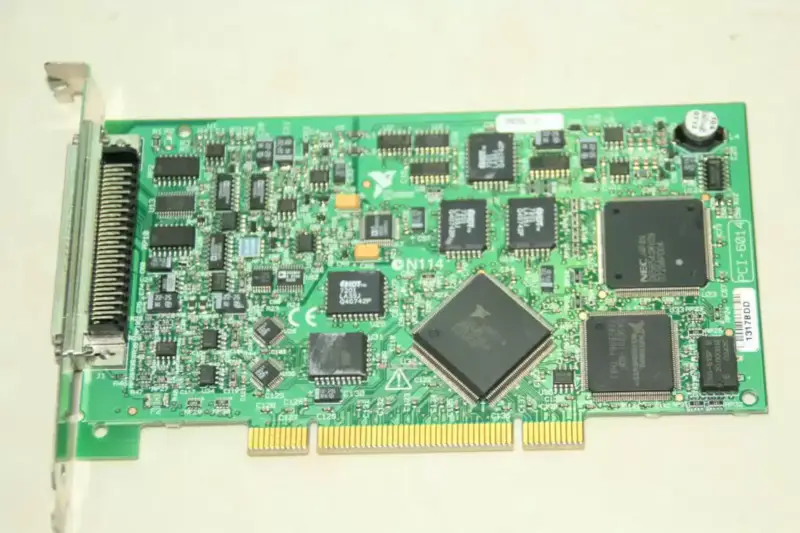 Scheda di acquisizione dati NI PCI-6014