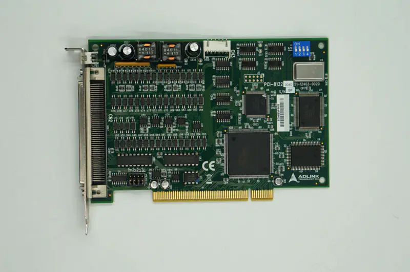 Scheda DAQ ADLINK PCI-8132