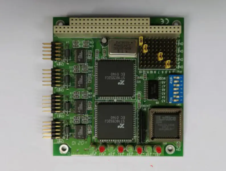 Scheda seriale RS-232 a 4 porte Advantech PCM-3640