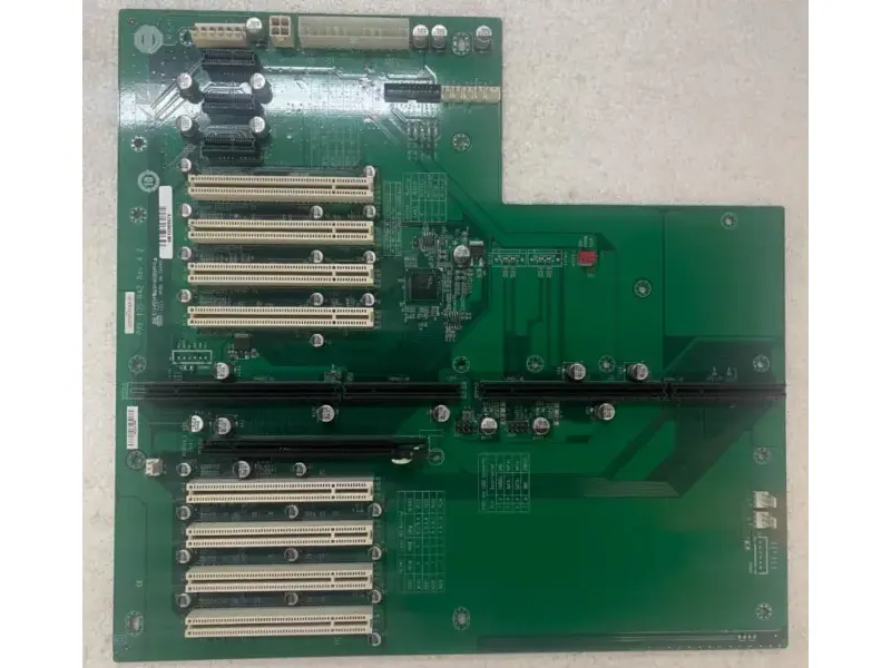 IEI PXE-13S-R42 scheda madre
