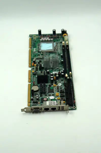 Portwell ROBO-8913VG2AR-VA BIOS:R1.00 B9305373AB18913821 scheda madre industriale