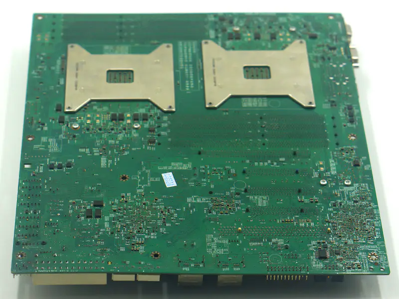 Scheda madre Intel S2400SC