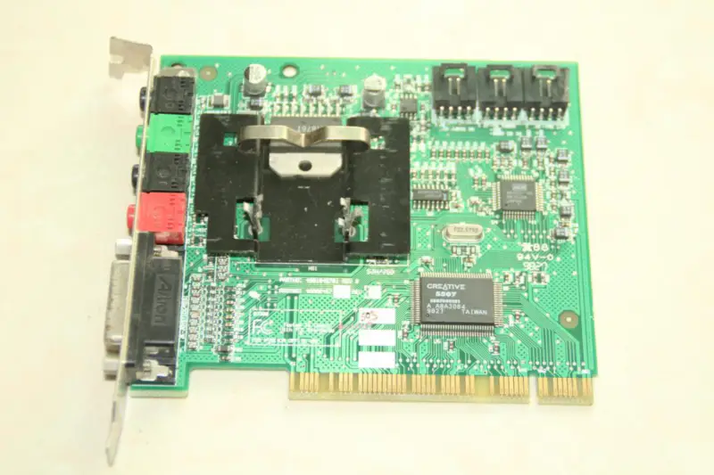 Creative S3300 PCI 4.1 Supporto scheda audio xp/win7 32bit