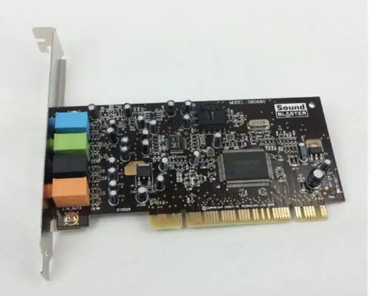 Scheda audio PCI Creative Sound Blaster SB0680 a 5.1 canali