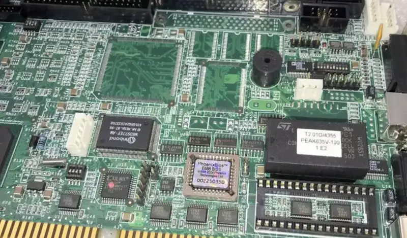 Scheda madre industriale Phoenix Bios E686 Peak635V-100 Pentium III SL4Z2