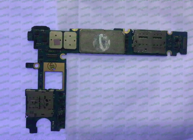 Samsung Galaxy A910F scheda madre sbloccata